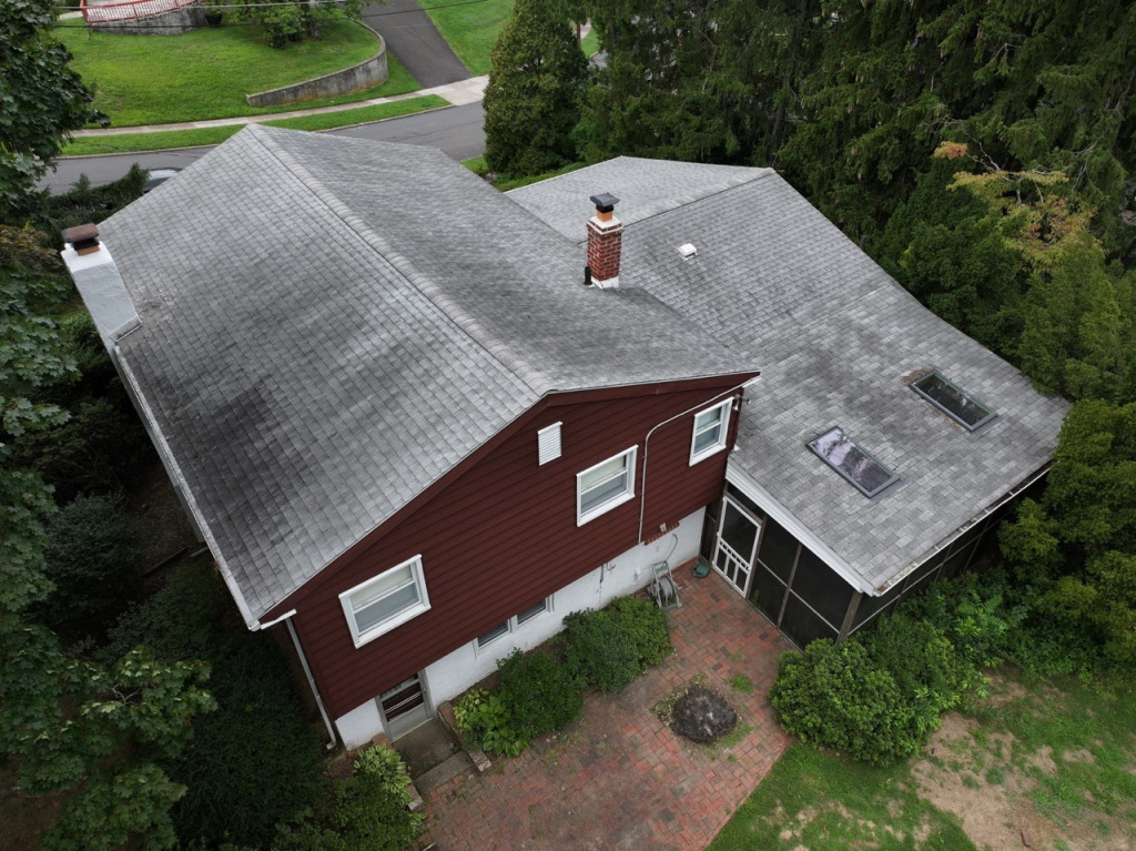 before-dresher-gaf-roof-replacement-chimney-repairs