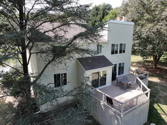 siding and roof replacement on bryn mawr home