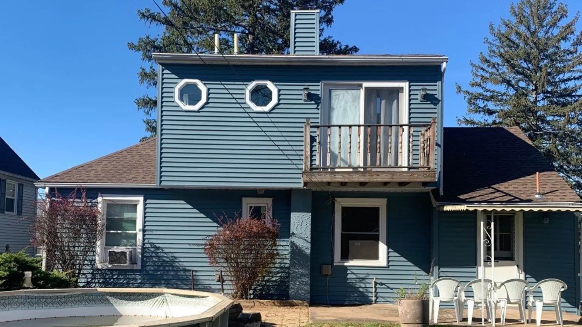 CertainTeed vinyl siding