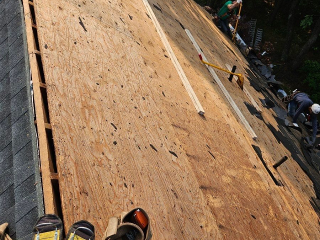 A Voorhees, NJ home undergoing a roof replacement and closed skylight integration.